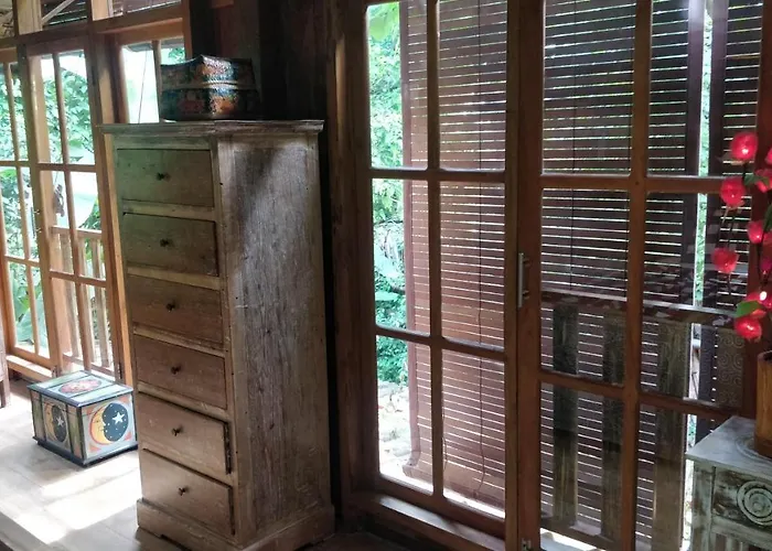 Kong Villa *