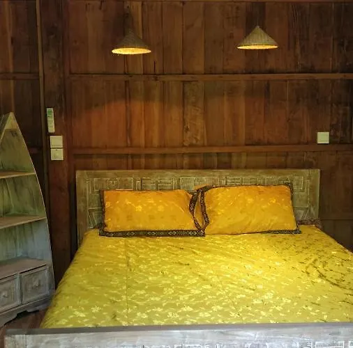 Kong Villa *
